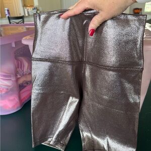 lululemon athletica Shimmering Burgandy Women’s Biker Shorts